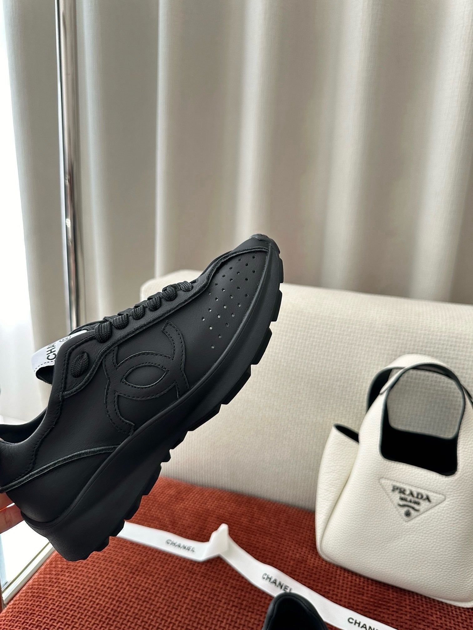 2025 Leather Sneakers
