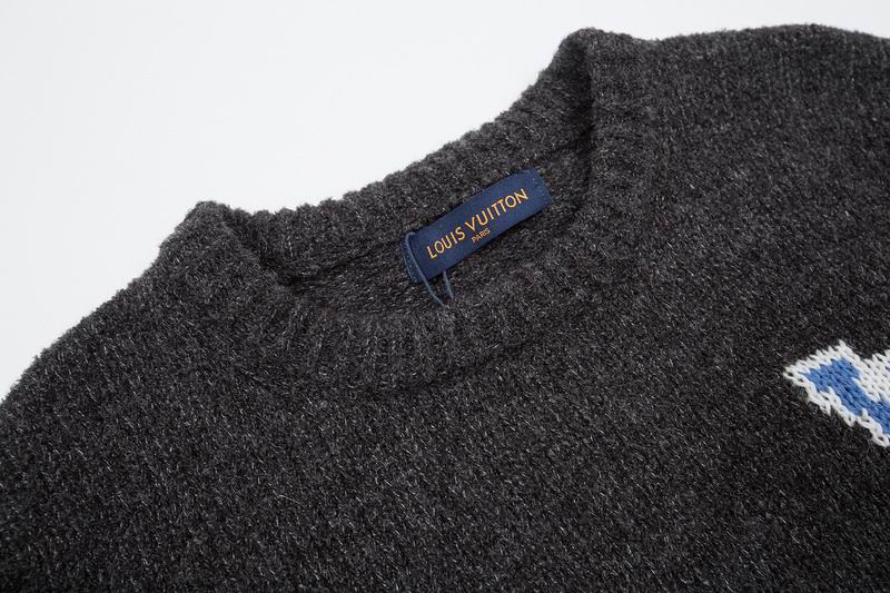 LUXURY KNIT SWEATER
