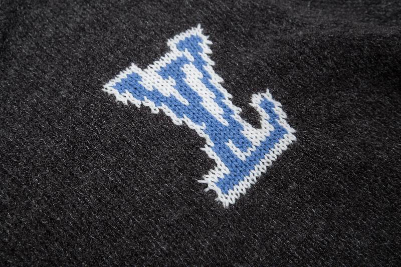 LUXURY KNIT SWEATER