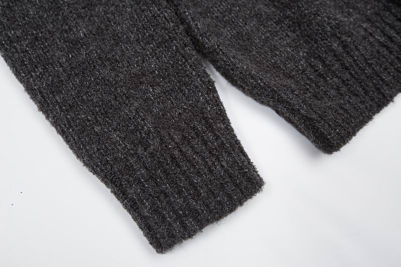 LUXURY KNIT SWEATER