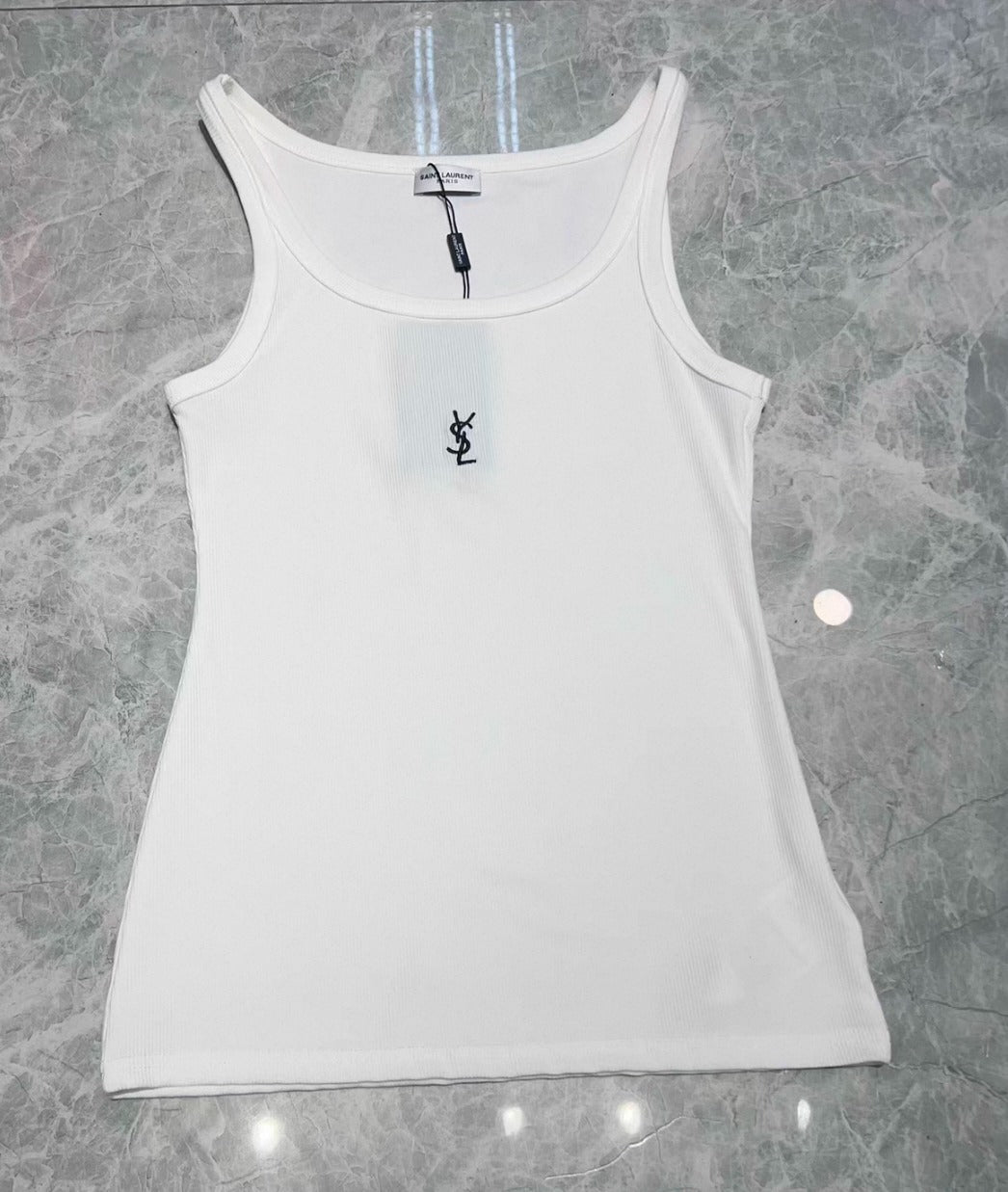 RIBBED SLEEVELESS TANK TOP