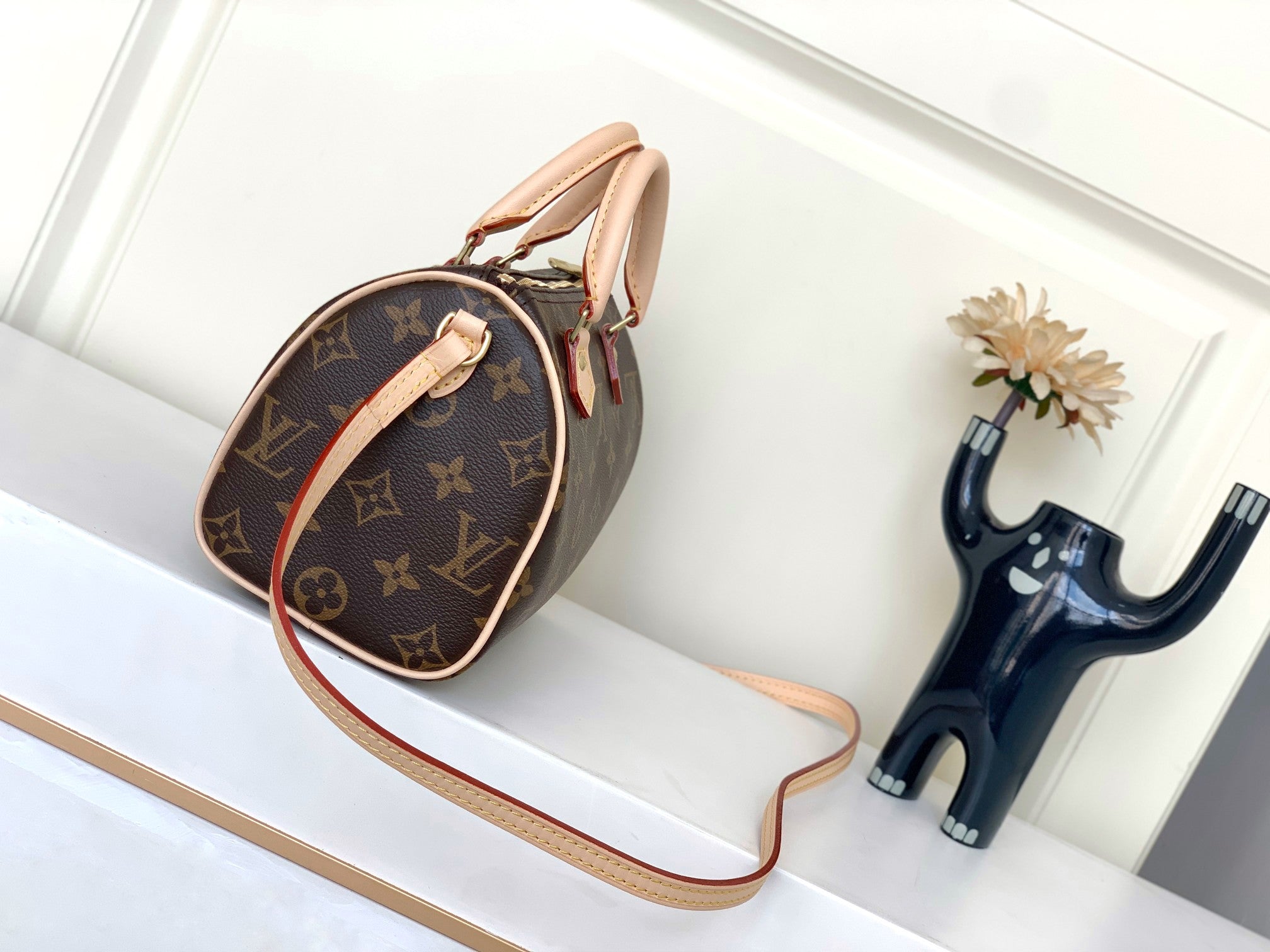Nano bag