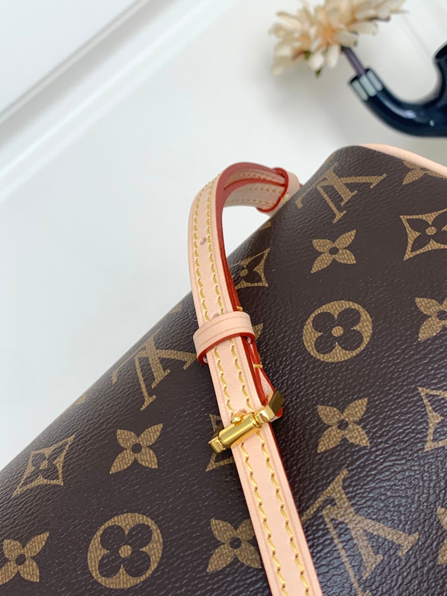Nano bag