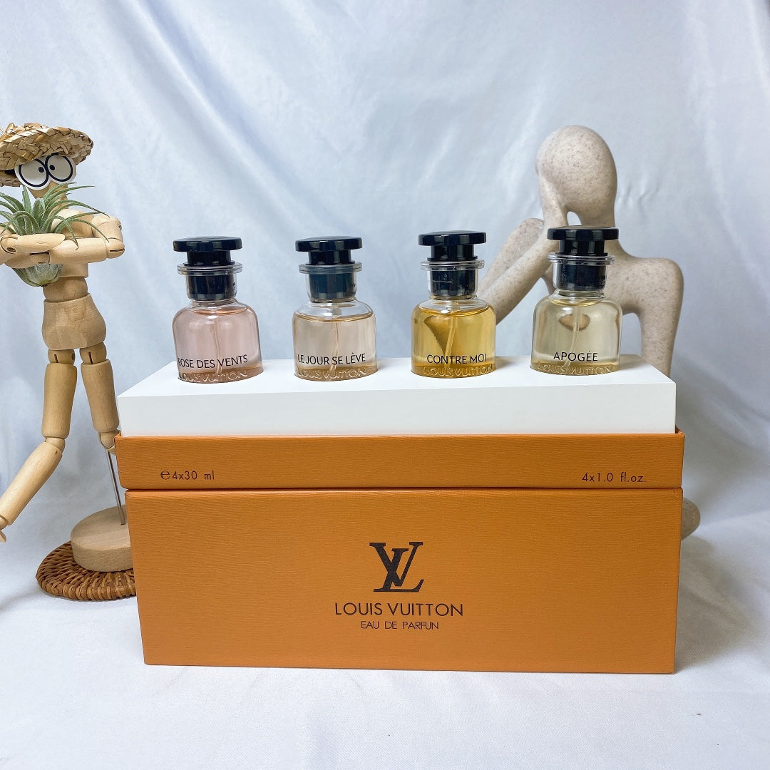 PERFUME DISCOVERY SET · 4X30ML SPRAYS
