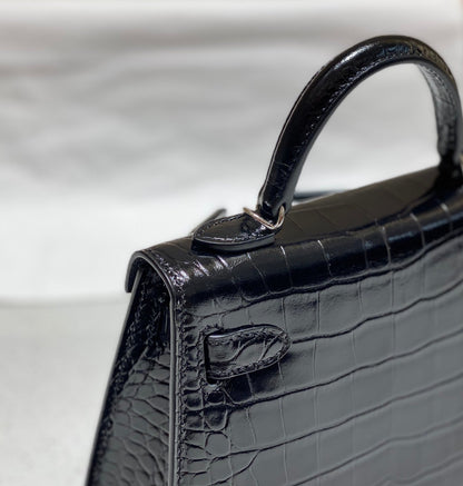 MINI 19 BLACK CROCODILE FAUX COWHIDE
