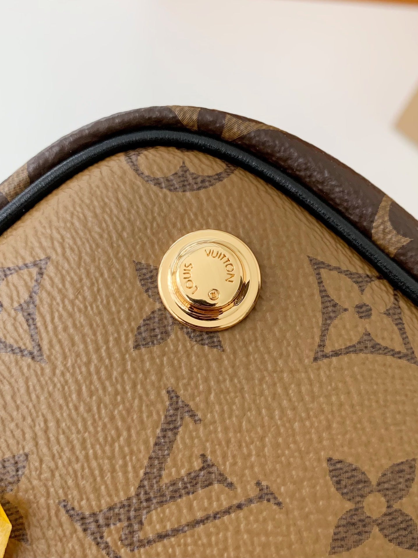 Nano bag