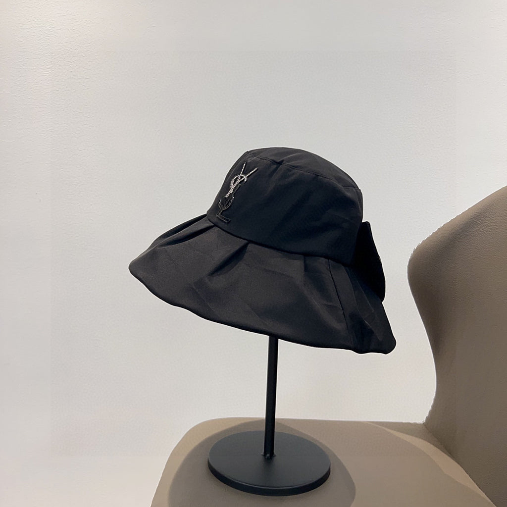 BLACK BOW BUCKET HAT